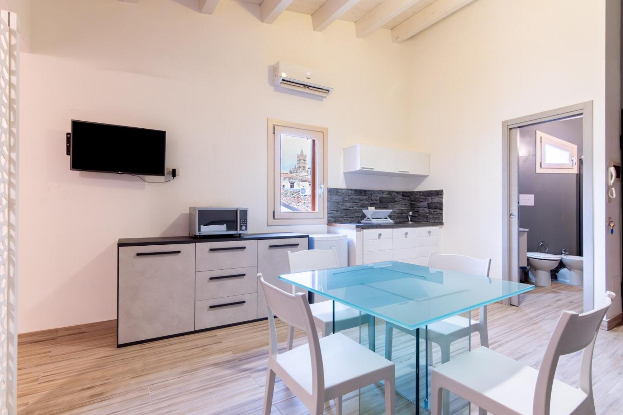Greek Apartments Palerme Extérieur photo